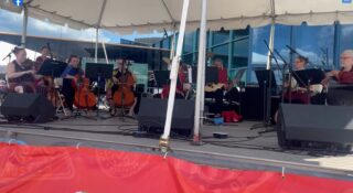 Al Ruh, the Saw Peep Middle Eastern Music Ensemble, performing Baligh Hamdi's "Alf Leila Wa Leila" at Louisville WorldFest! This is the opening overture of the magnificent waslah composed for the awesome Umm Kulthum!
September 6, 2026
Louisville Belvedere
Rachel Hofmeister - violin
Angela Thomas - bass
Sarah Jones - cello
Chelsea Getty - cello
Penelope Quesada - flute
Denise Collins-Martinez - oud
Helen Holifield - daf, riqq
Roxell Karr - dumbek
Jon Silpayamanant - dumbek, musical arrangement/adaptation
Video by Tim Preston
#Louisville #BalighHamdi #AlfLeilaWaLeila #Waslah #UmmKulthum #Egypt #EgyptianMusic